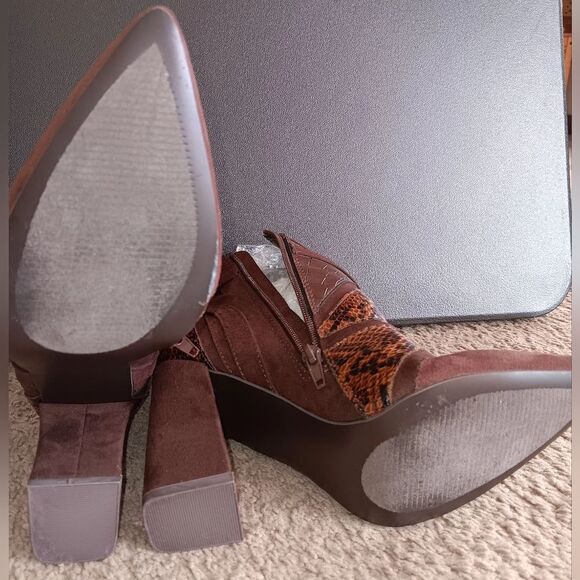 Just Fab Adler Patchwork brown suede and snake print heeled Bootie Women Size 8 - Picture 2 of 4